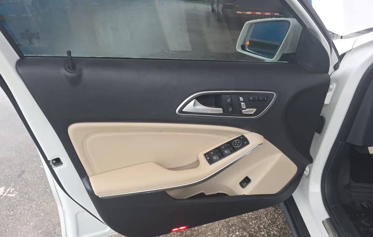 2018 MERCEDES-BENZ GLA GLA 250 6