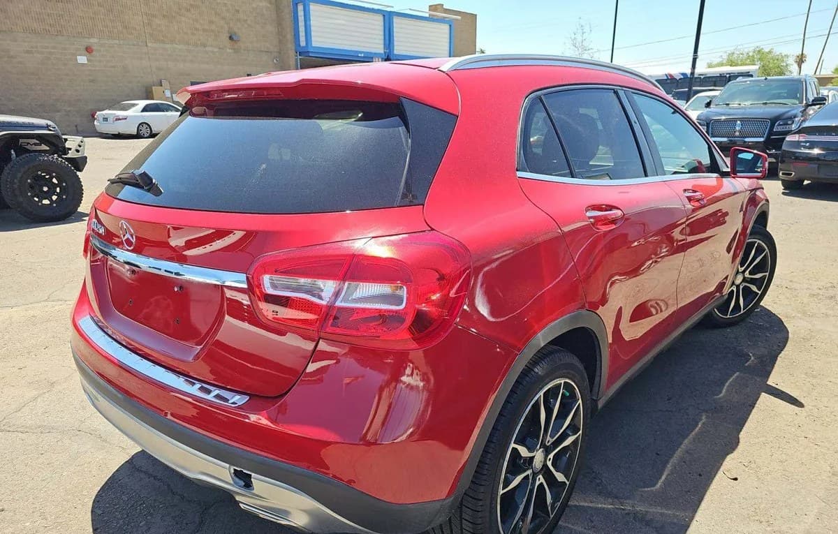 2017 MERCEDES-BENZ GLA GLA 250 4