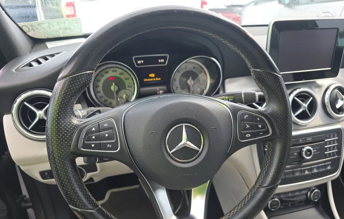 2017 MERCEDES-BENZ GLA GLA 250 6