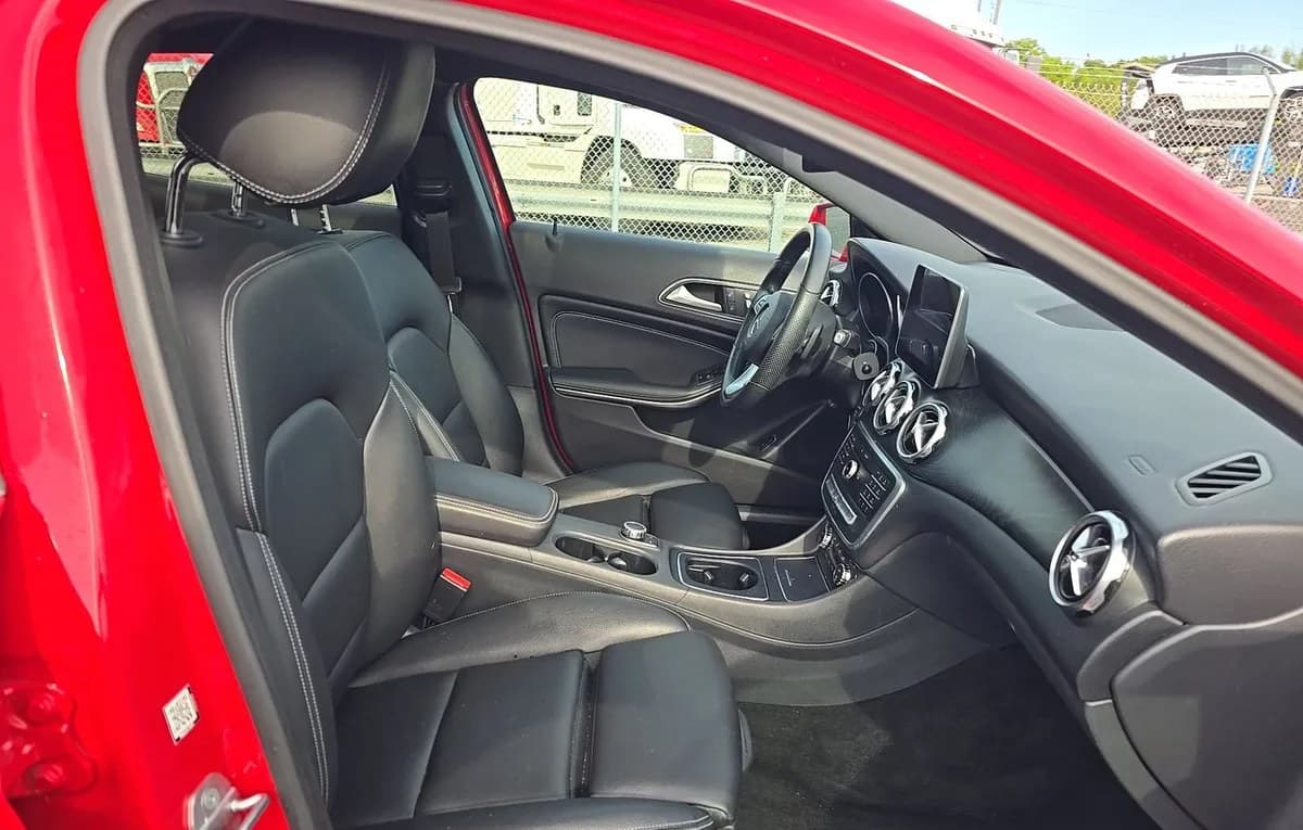 2019 MERCEDES-BENZ GLA GLA 250 5