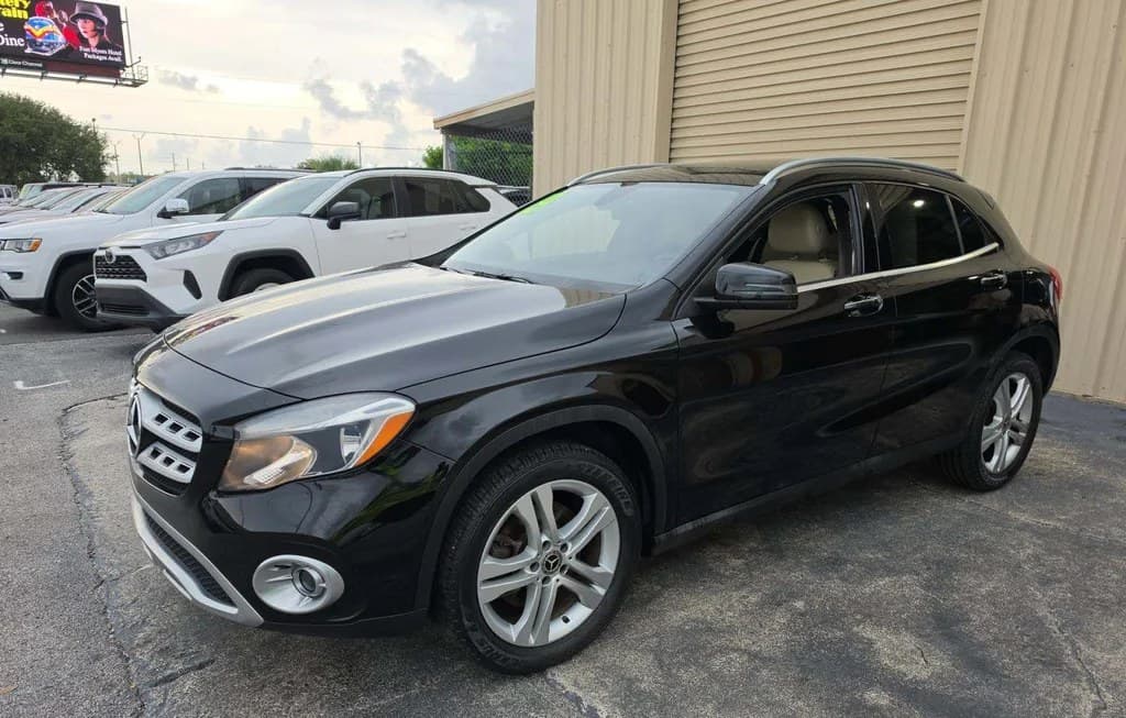 2019 MERCEDES-BENZ GLA 250
