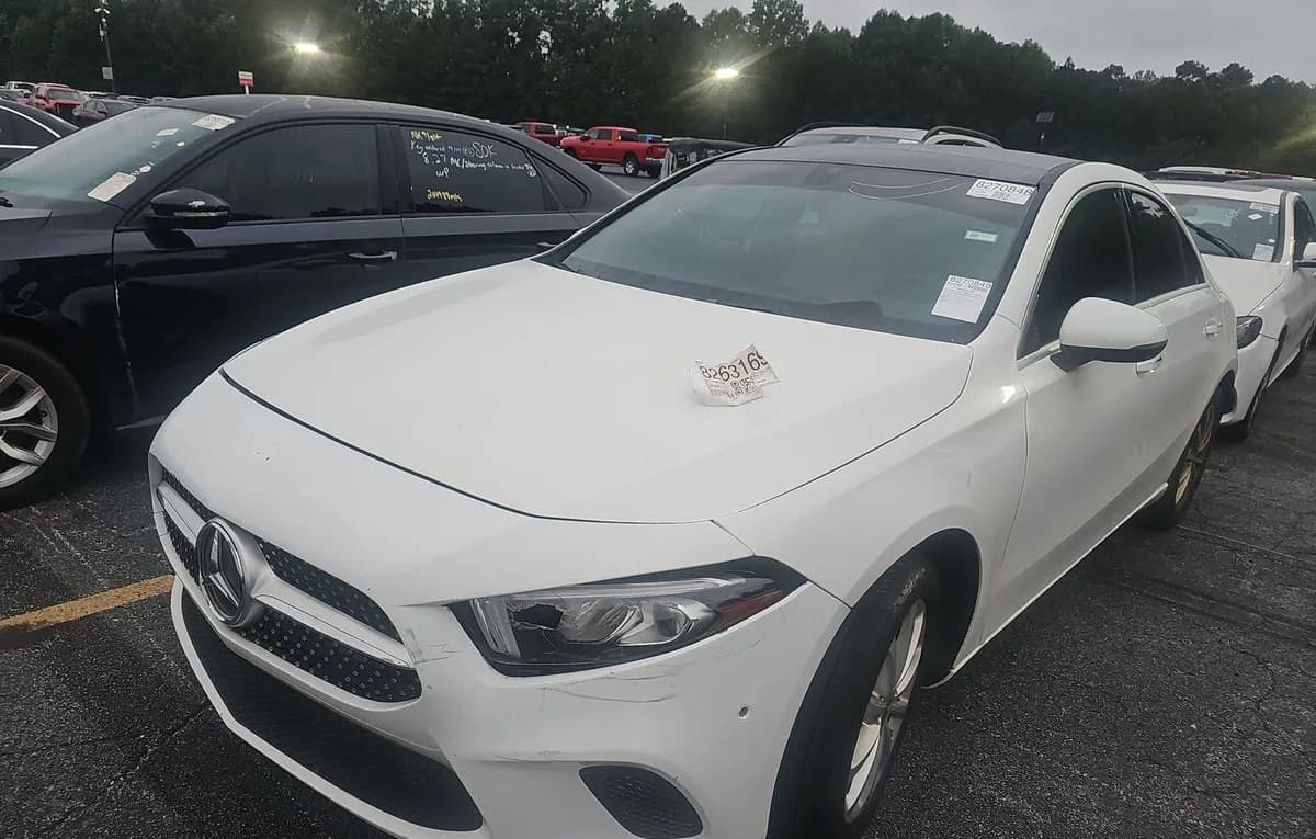2019 MERCEDES-BENZ A-CLASS A 220 2