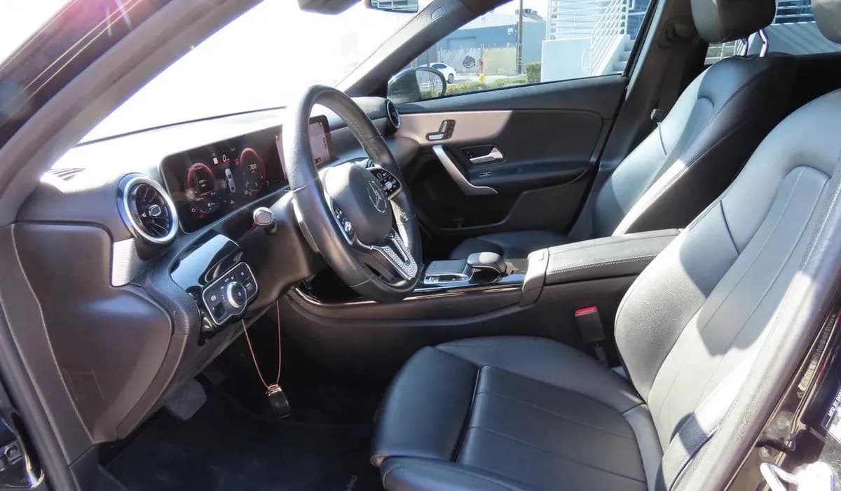 2019 MERCEDES-BENZ A-CLASS A 220 6