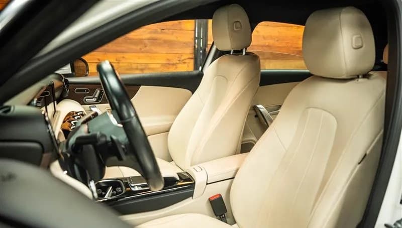 2019 MERCEDES-BENZ A-CLASS A 220 6