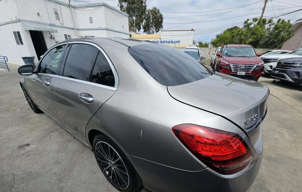 2020 MERCEDES-BENZ C-CLASS C 300 3