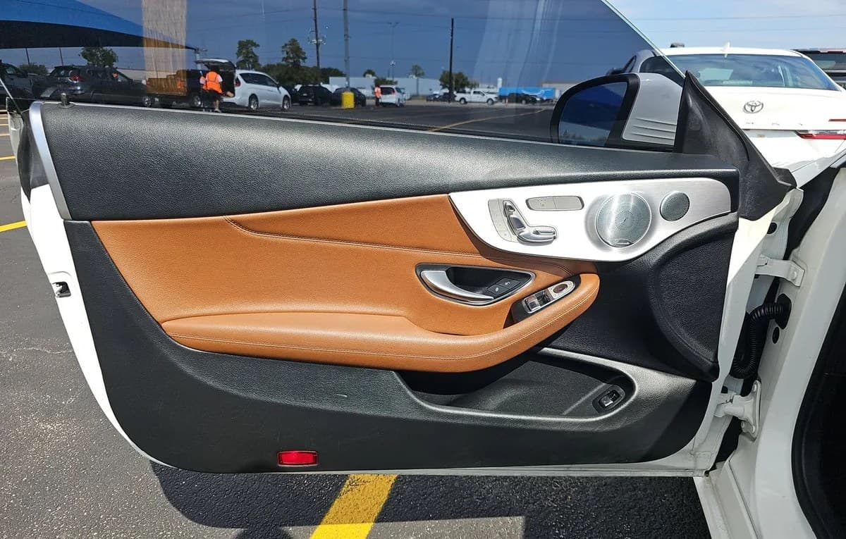 2018 MERCEDES-BENZ C-CLASS C 300 6