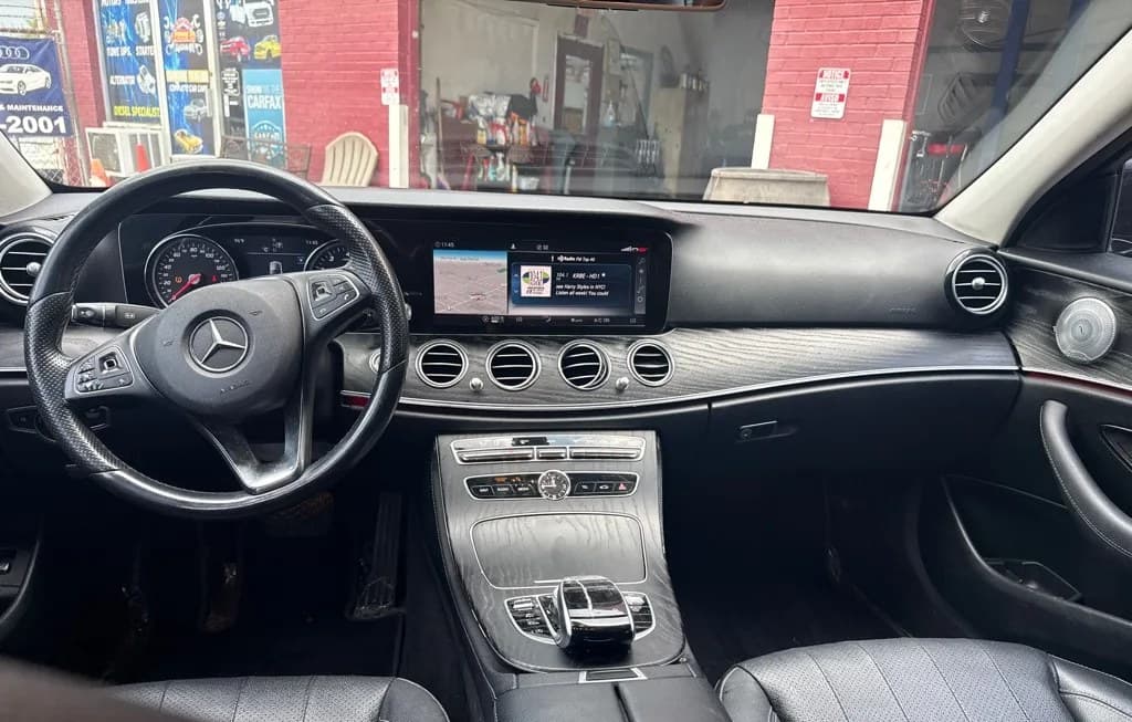 2018 MERCEDES-BENZ E-CLASS E 300 5