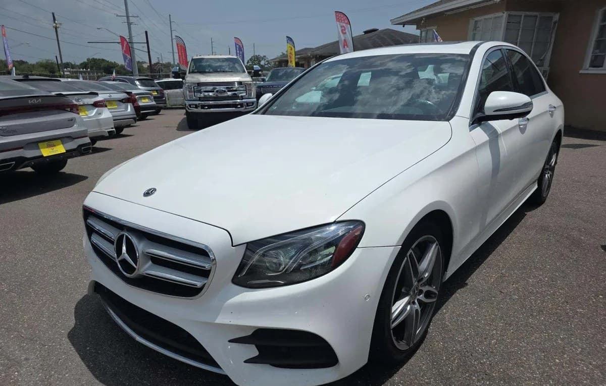 2019 MERCEDES-BENZ E-CLASS E 300 2