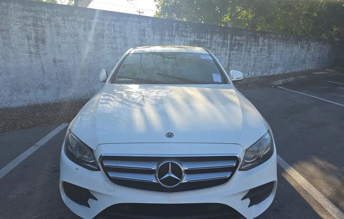 2019 MERCEDES-BENZ E-CLASS E 300 3