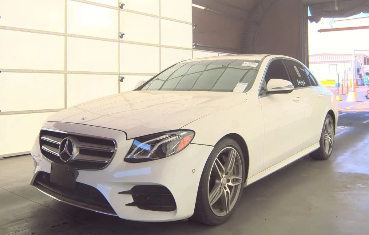 2017 MERCEDES-BENZ E-CLASS E 300 Sport 2