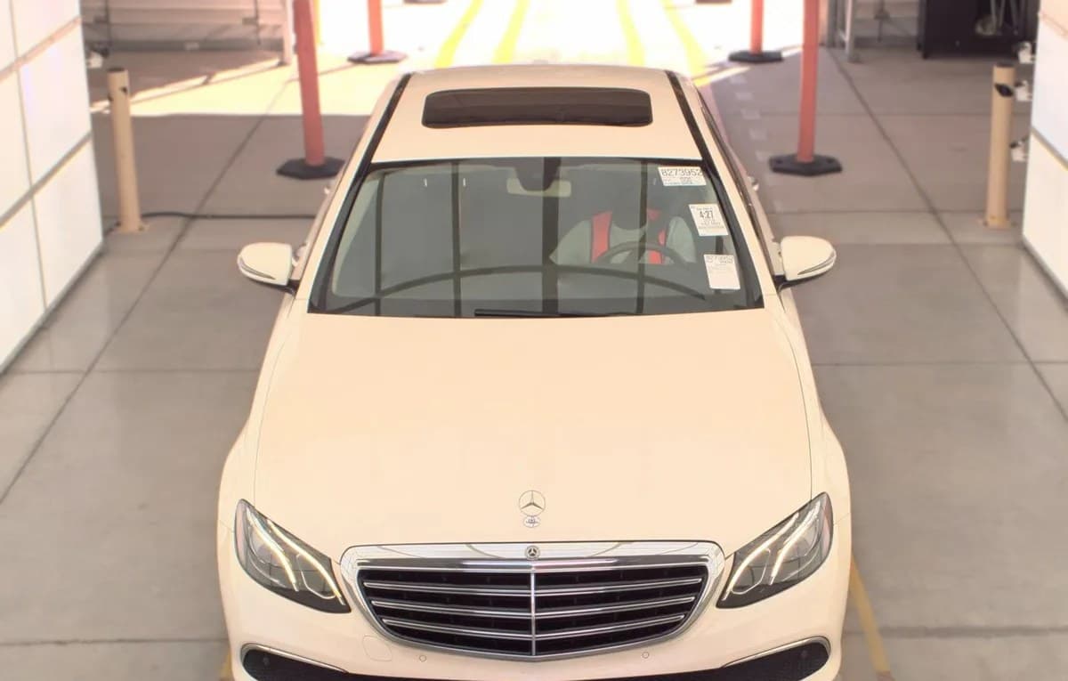 2018 MERCEDES-BENZ E-CLASS E 300 3