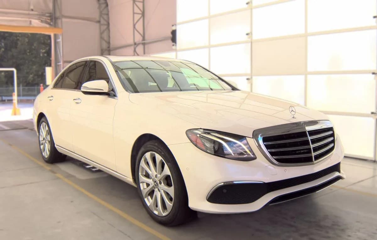 2018 MERCEDES-BENZ E-CLASS E 300 4