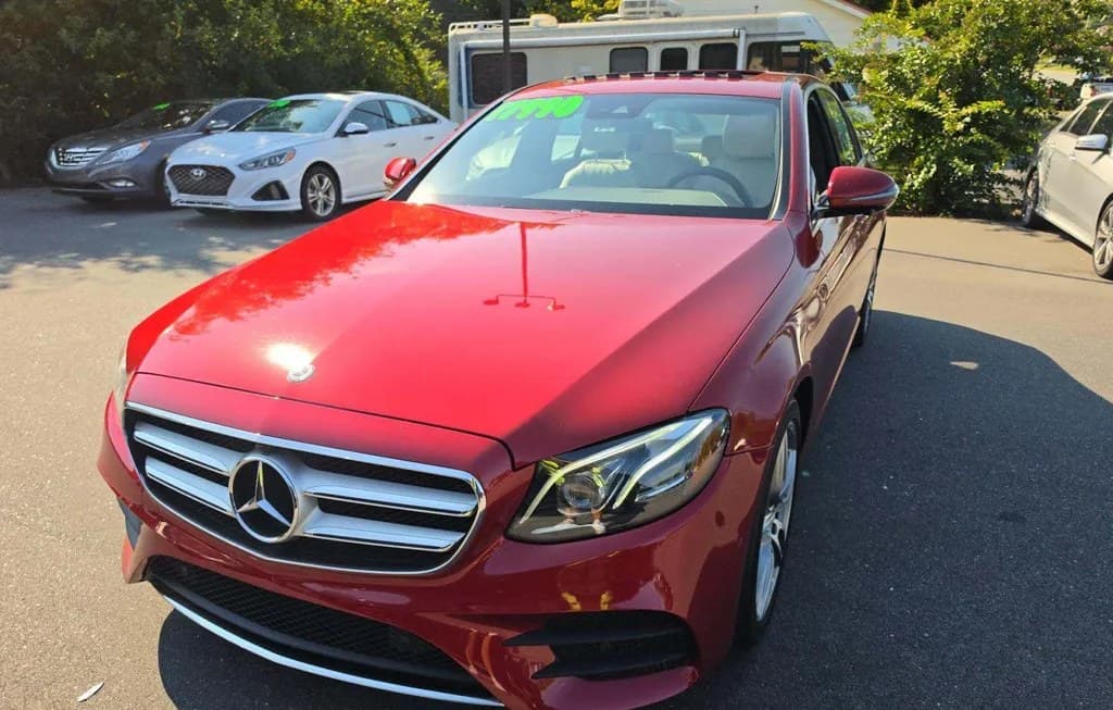 2019 MERCEDES-BENZ E 300 SEDAN