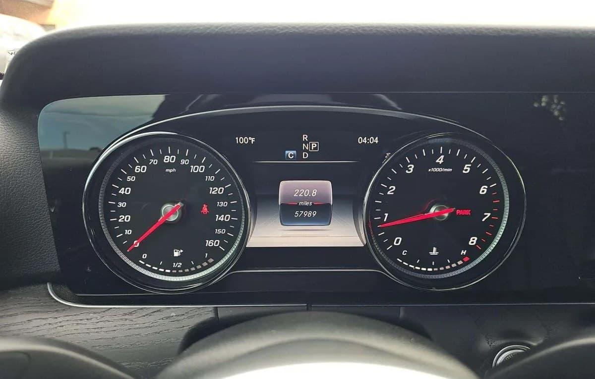 2019 MERCEDES-BENZ E-CLASS E 300 5
