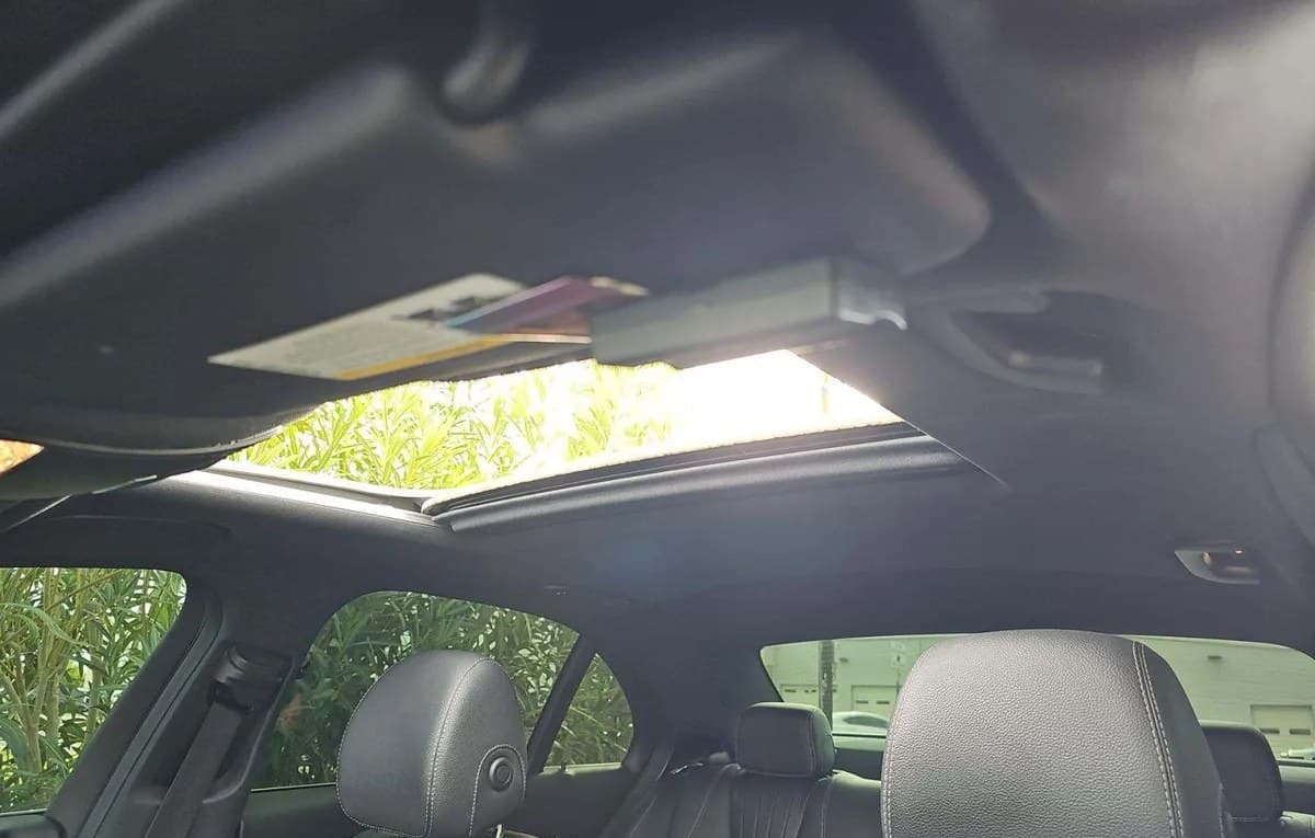 2019 MERCEDES-BENZ E-CLASS E 300 7