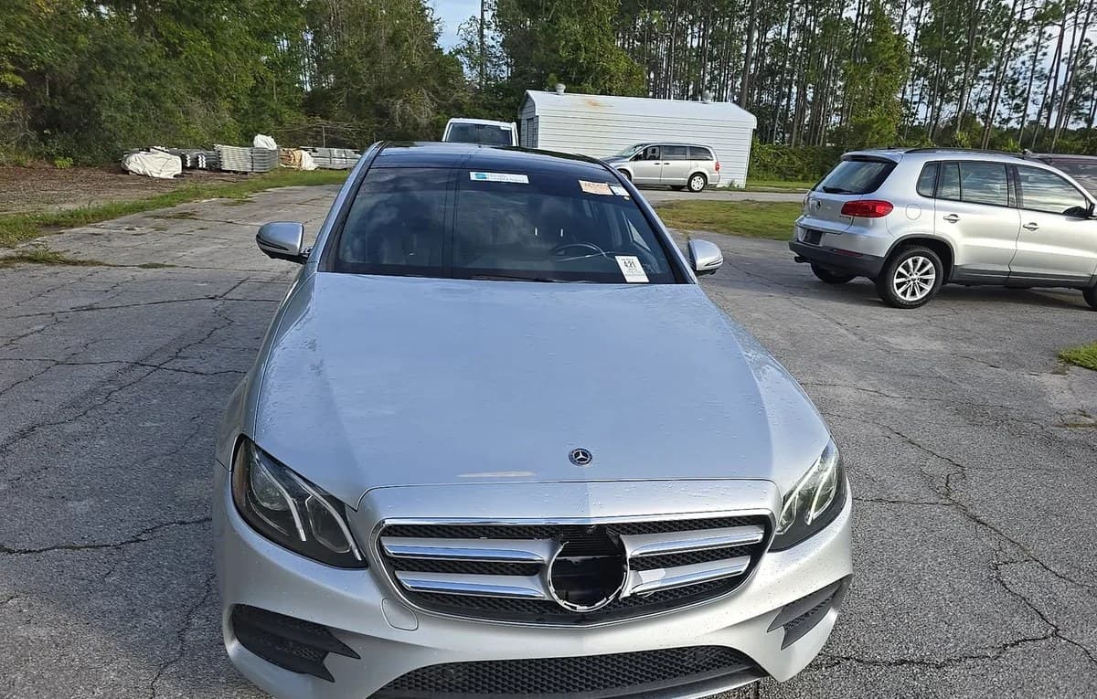 2019 MERCEDES-BENZ E-CLASS E 300 3