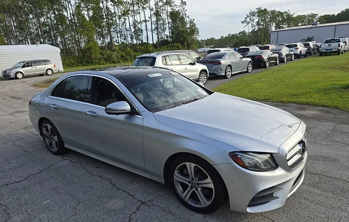 2019 MERCEDES-BENZ E-CLASS E 300 4
