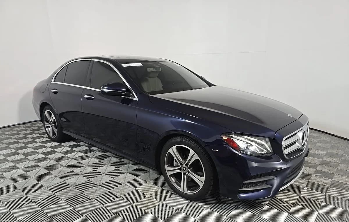 2019 MERCEDES-BENZ E-CLASS E 300 4