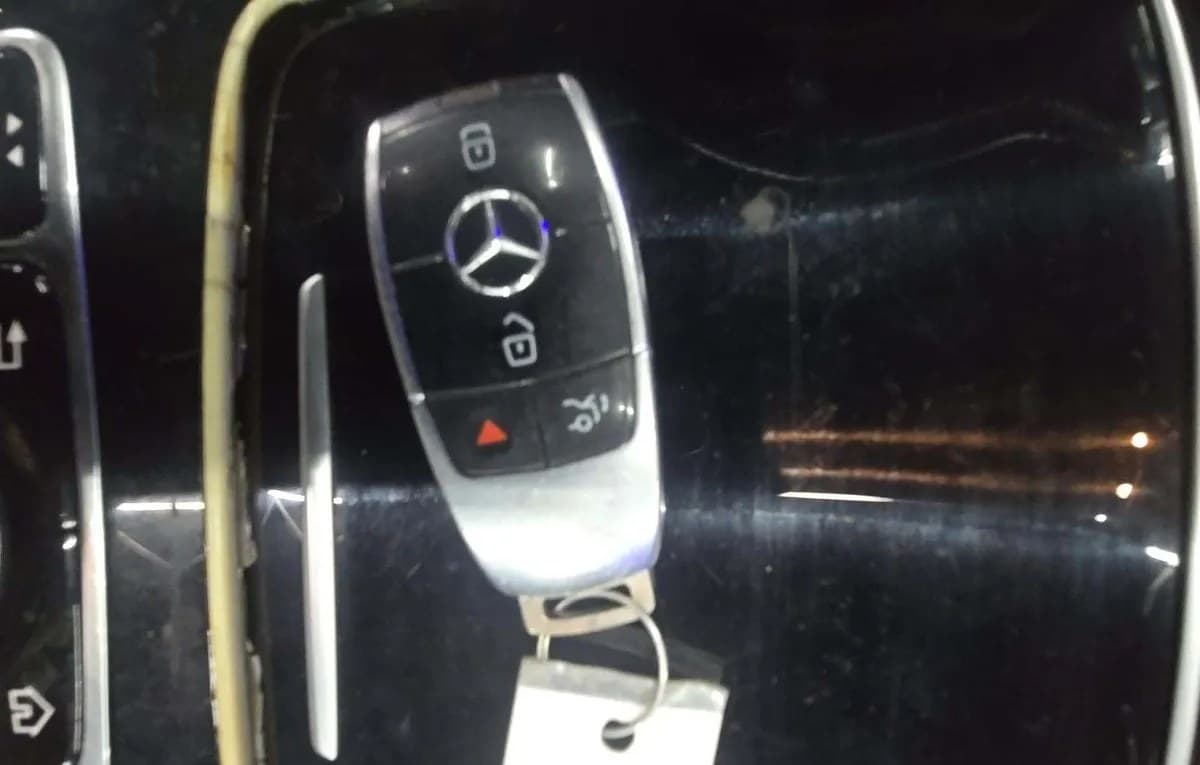 2017 MERCEDES-BENZ E-CLASS E 300 Sport 5