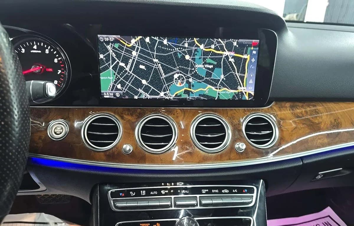 2017 MERCEDES-BENZ E-CLASS E 300 Sport 7