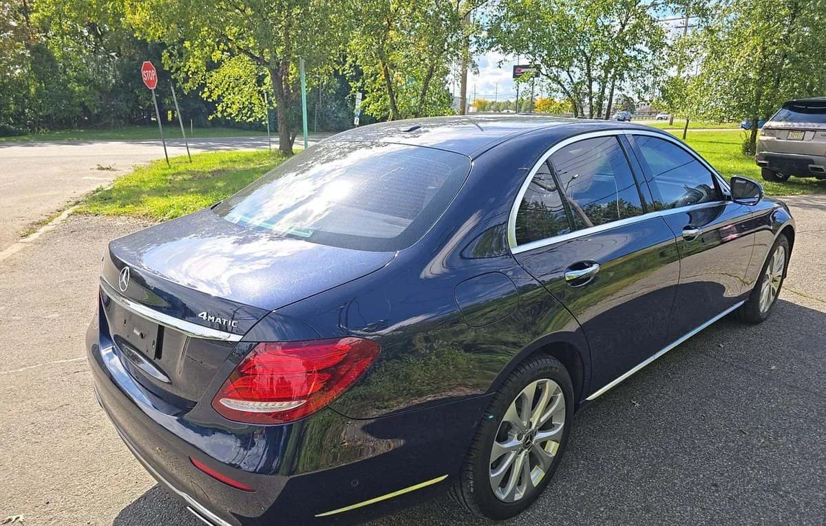 2018 MERCEDES-BENZ E-CLASS E 300 4