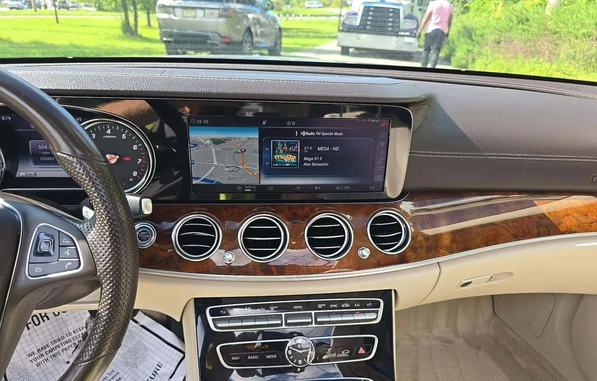 2018 MERCEDES-BENZ E-CLASS E 300 7