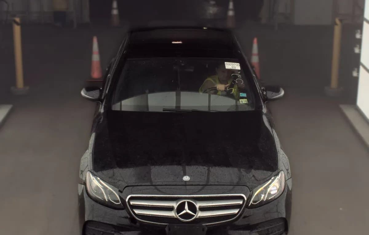 2017 MERCEDES-BENZ E-CLASS E 300 Sport 3