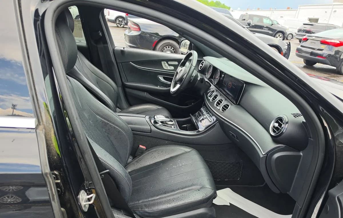 2017 MERCEDES-BENZ E-CLASS E 300 Sport 5