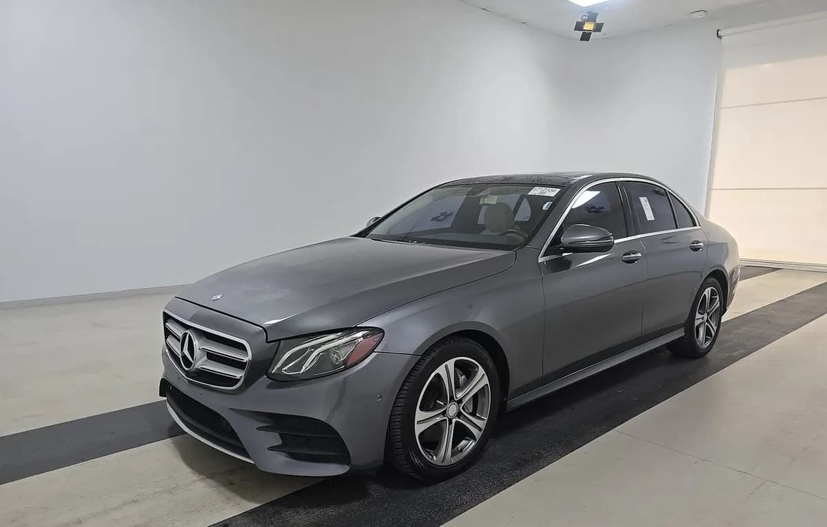 2017 MERCEDES-BENZ E-CLASS E 300 Sport 2