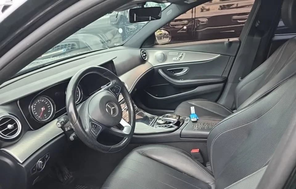 2017 MERCEDES-BENZ E-CLASS E 300 Sport 6