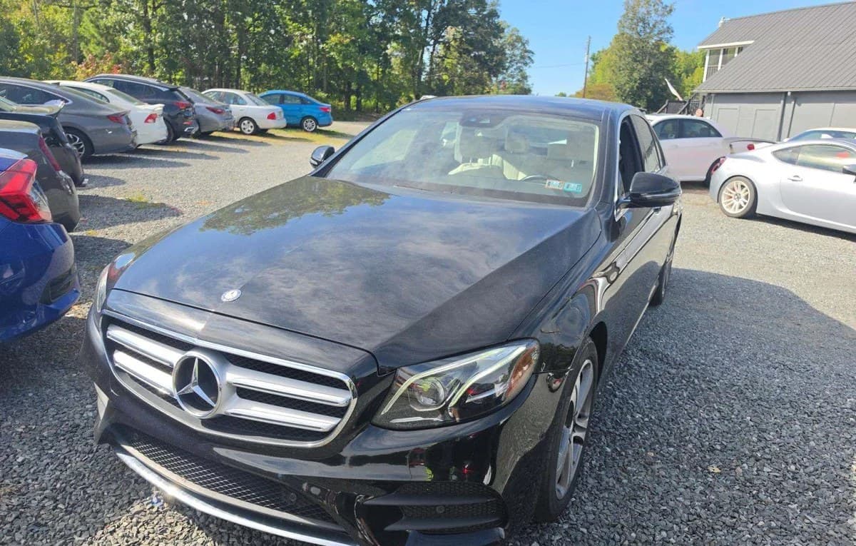 2017 MERCEDES-BENZ E-CLASS E 300 Sport 2