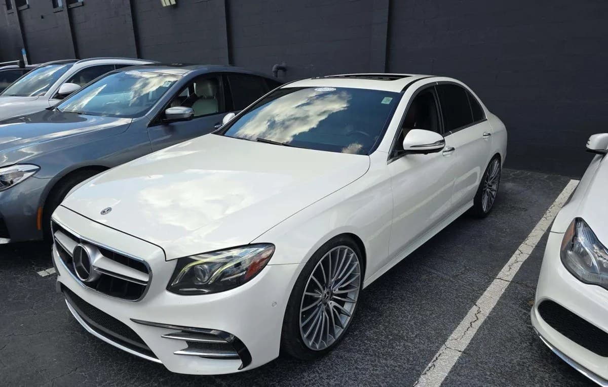 2017 MERCEDES-BENZ E-CLASS E 300 Sport 2