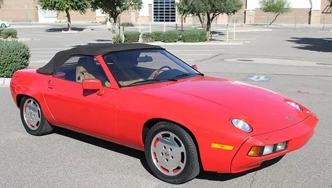 1981 PORSCHE 928