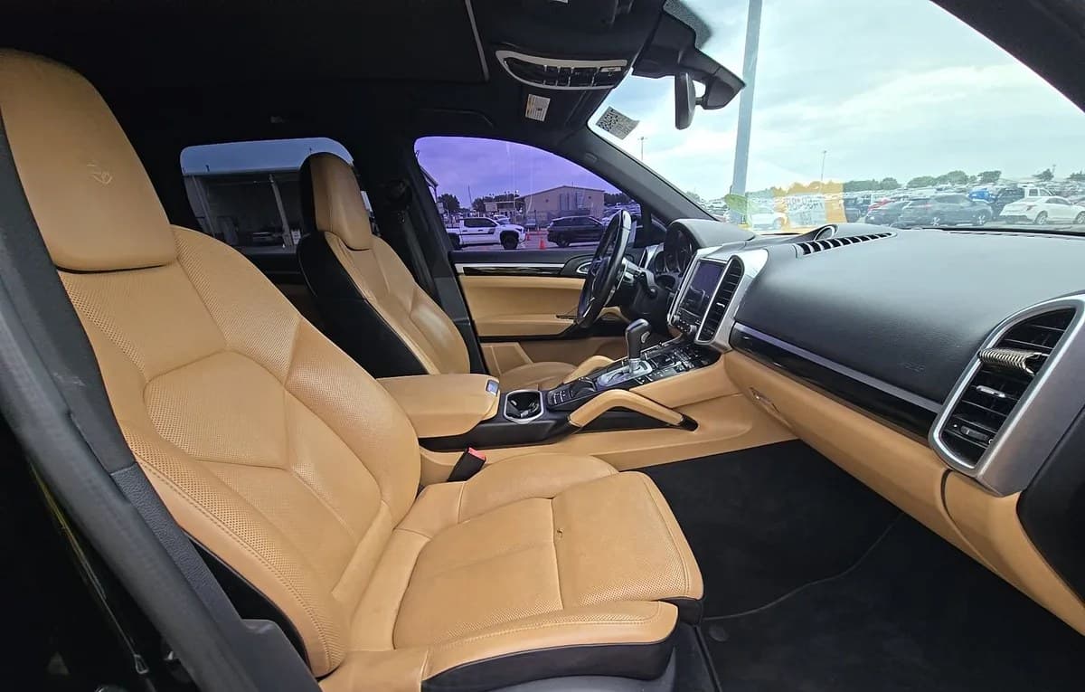 2017 PORSCHE CAYENNE PLATINUM Edition 5