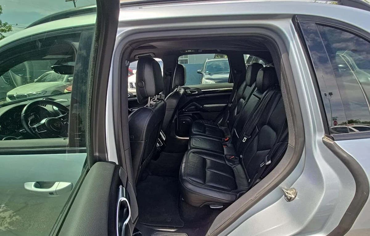 2017 PORSCHE CAYENNE PLATINUM Edition 7