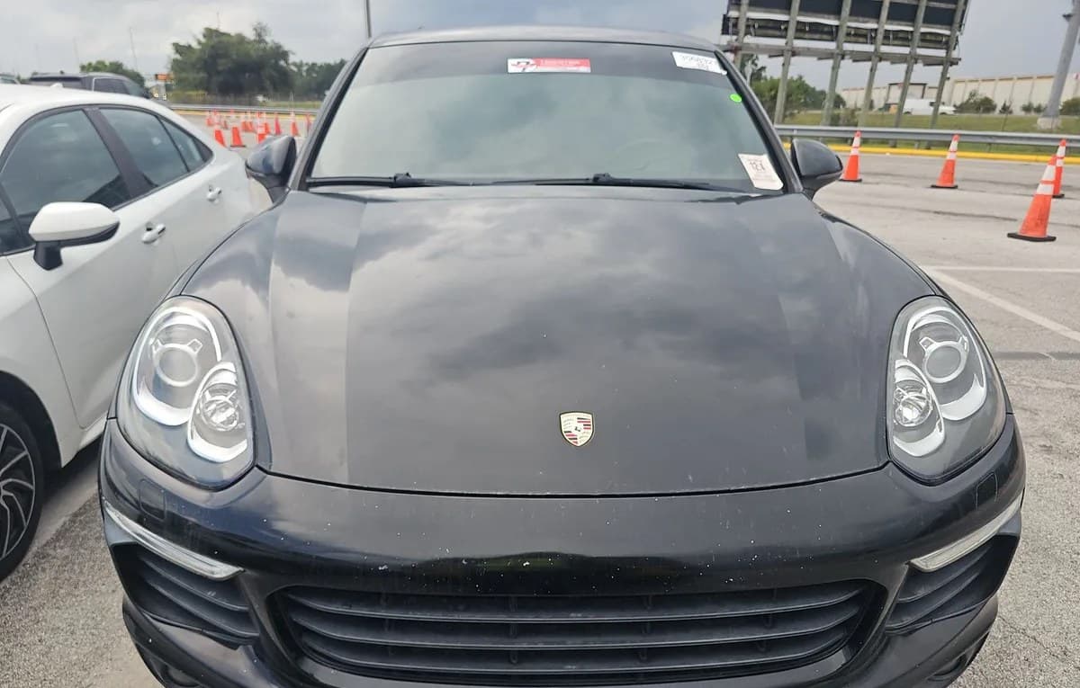 2017 PORSCHE CAYENNE PLATINUM Edition 3