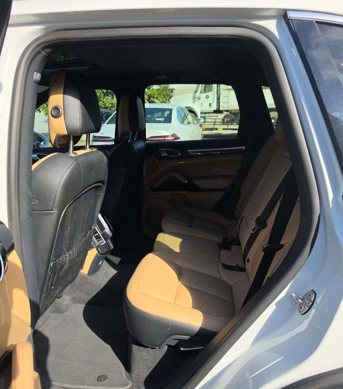 2018 PORSCHE CAYENNE 7