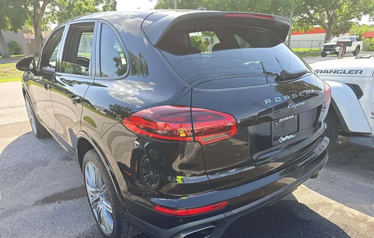 2018 PORSCHE CAYENNE PLATINUM Edition 3