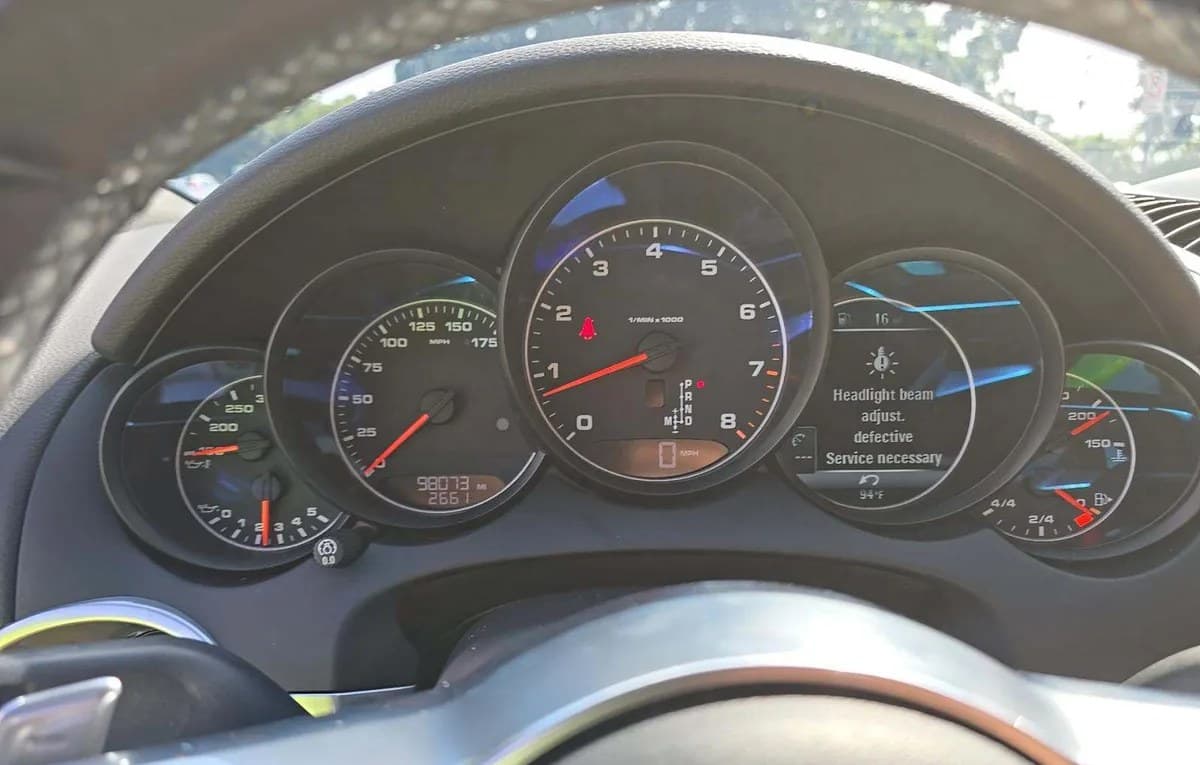 2018 PORSCHE CAYENNE PLATINUM Edition 6
