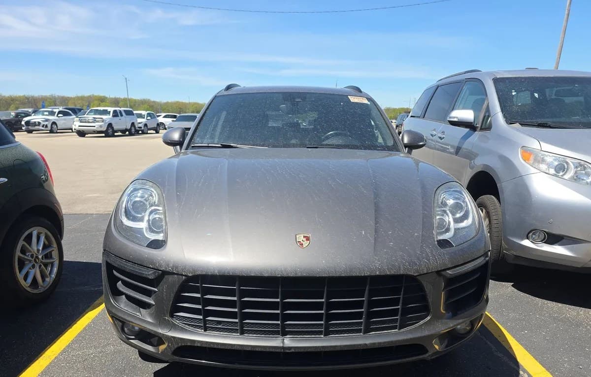 2018 PORSCHE MACAN Base 3