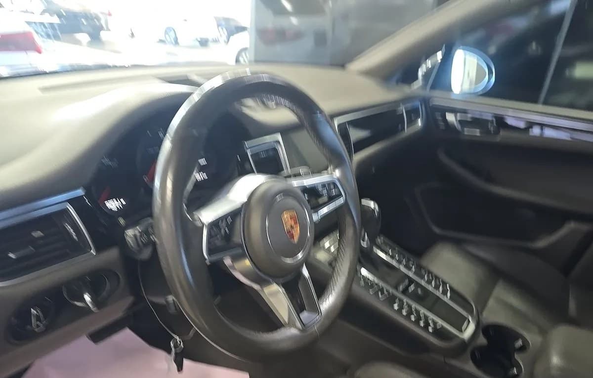 2018 PORSCHE MACAN SPORT Edition 7