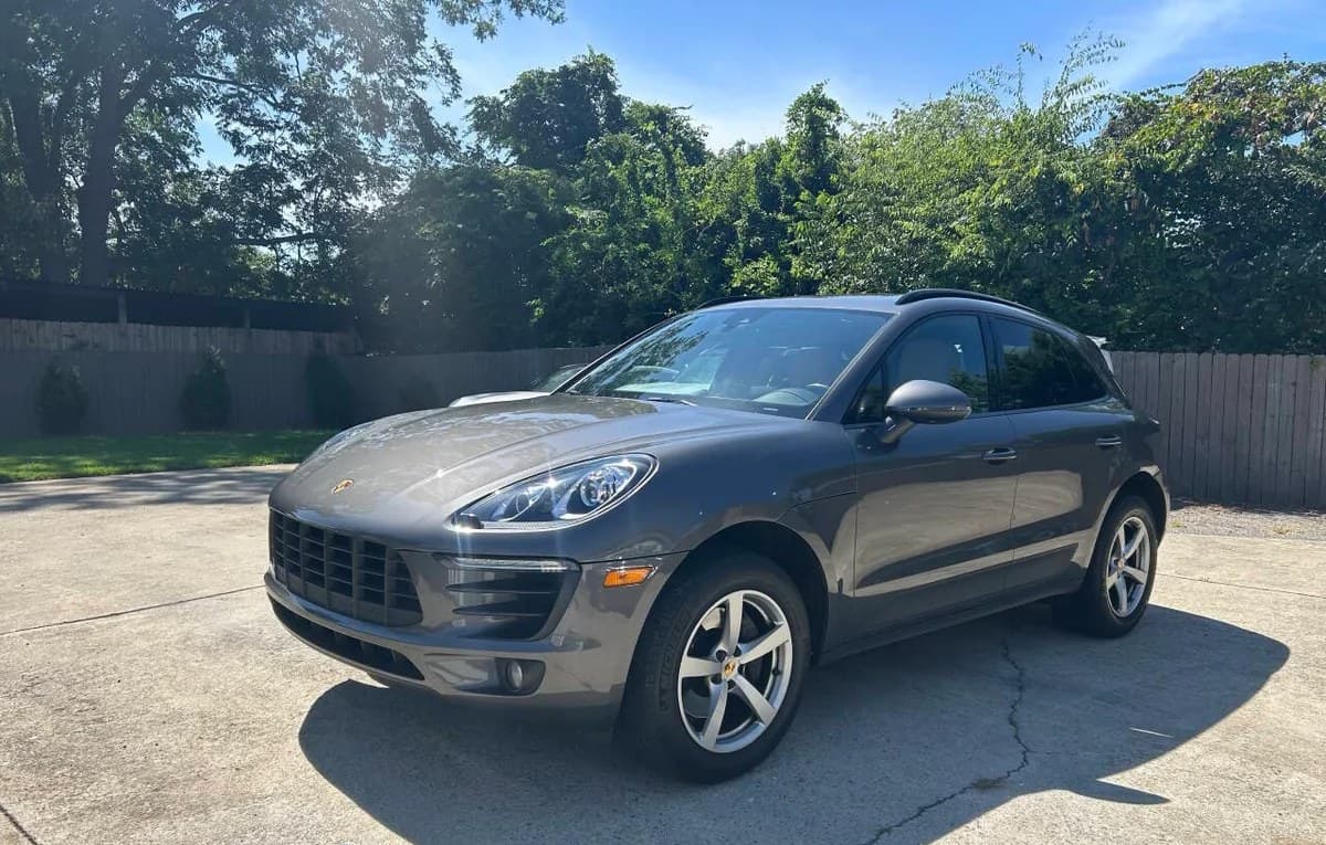 2018 PORSCHE MACAN Base 4