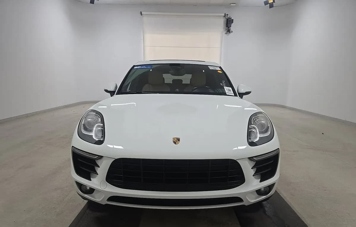 2018 PORSCHE MACAN SPORT Edition 3