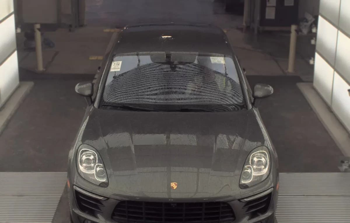 2018 PORSCHE MACAN Base 3