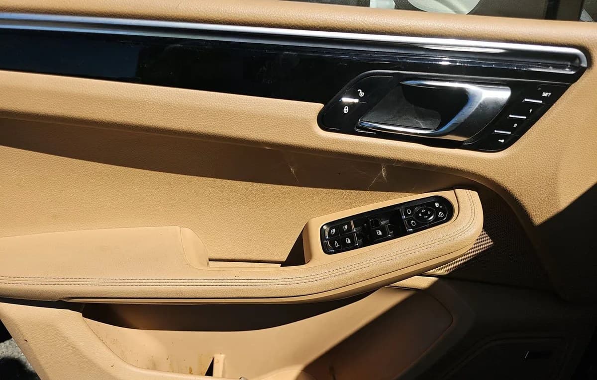 2017 PORSCHE MACAN S 6