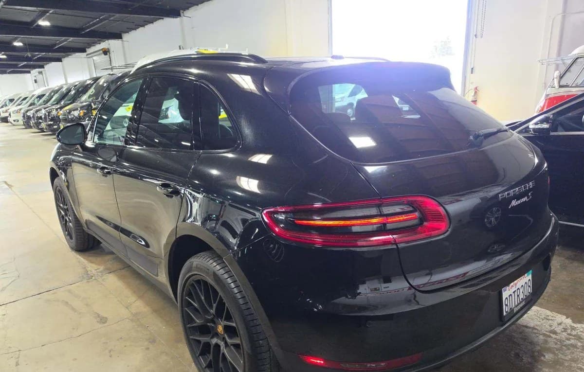 2018 PORSCHE MACAN S 3