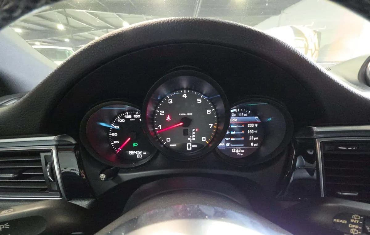 2018 PORSCHE MACAN S 6