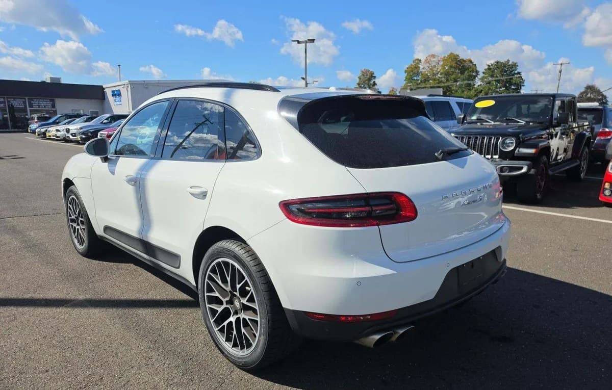 2017 PORSCHE MACAN S 3