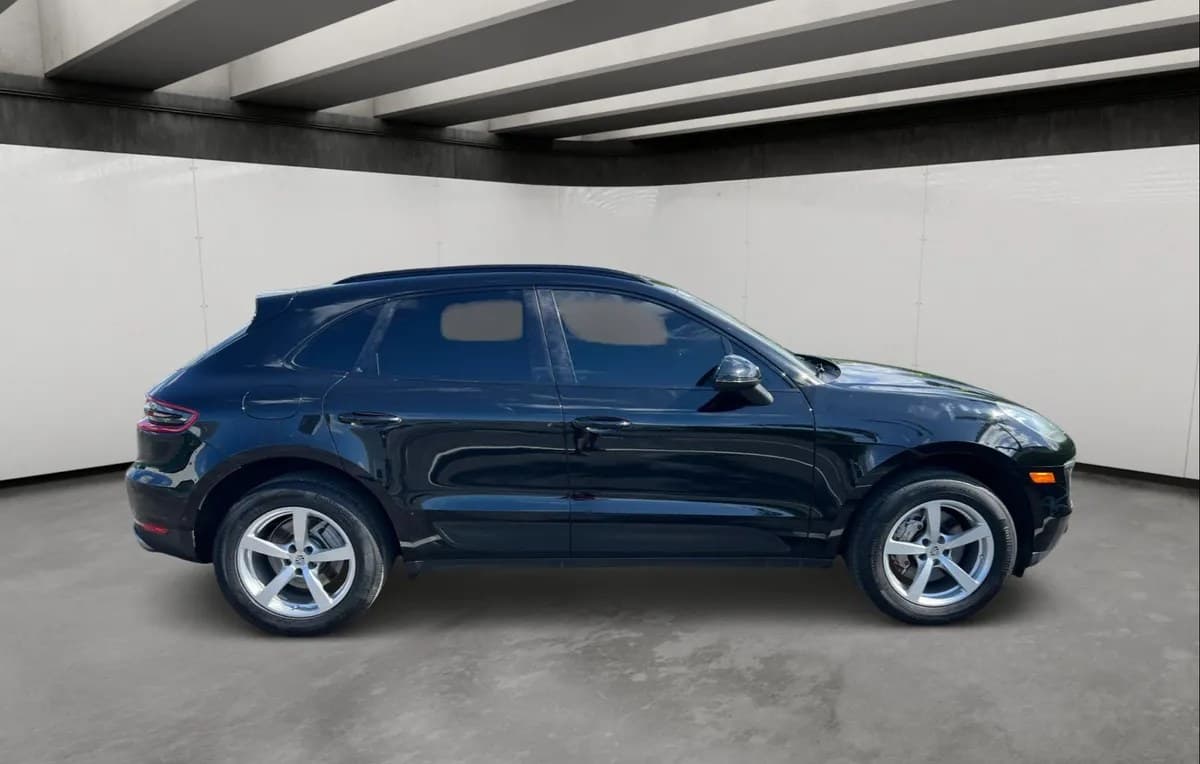 2017 PORSCHE MACAN S 5