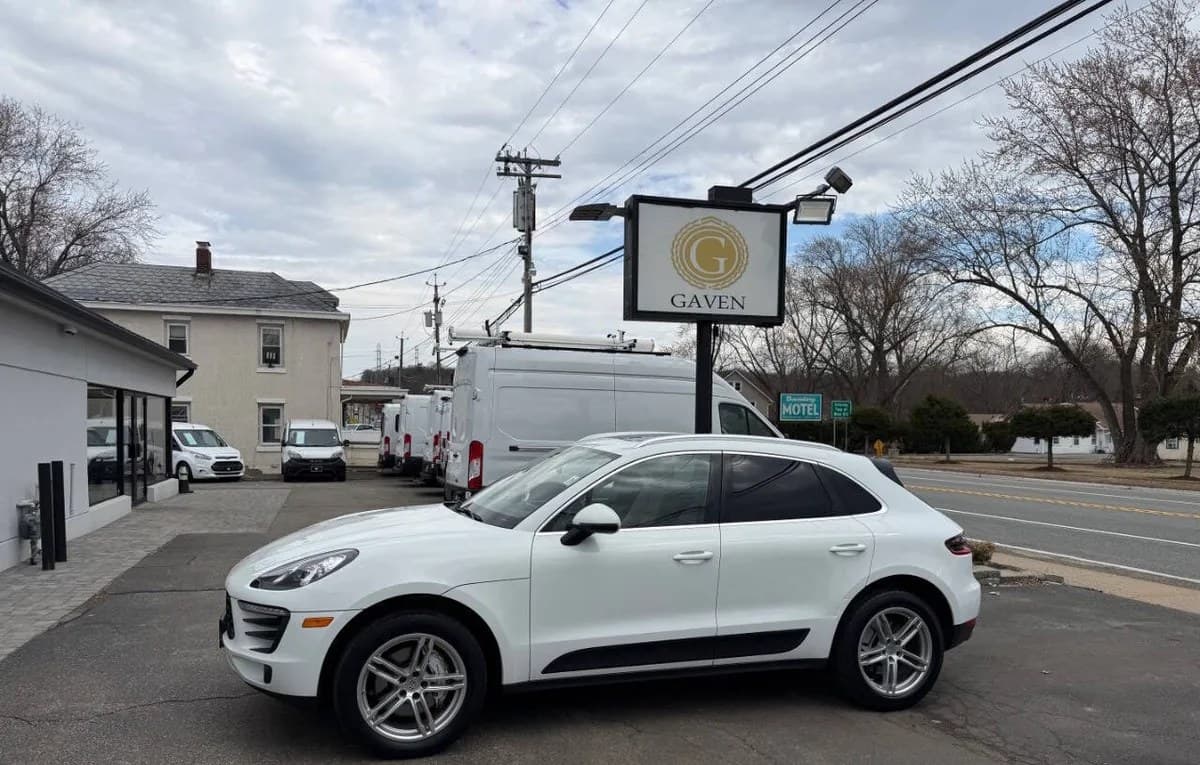 2017 PORSCHE MACAN S 4